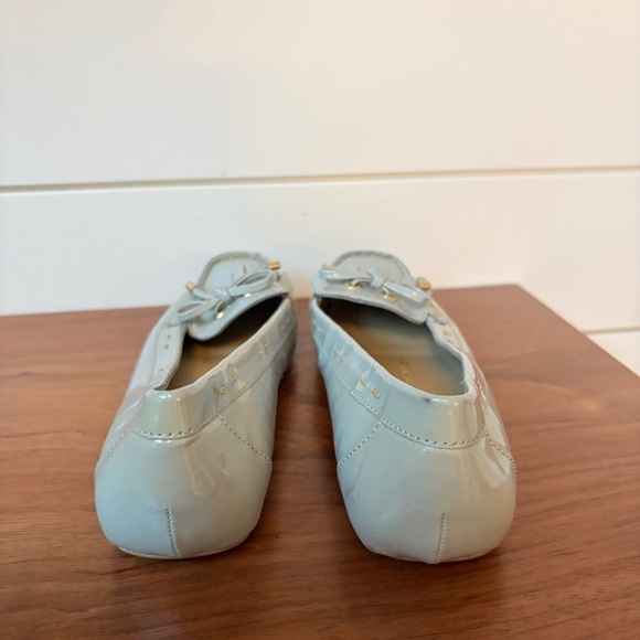 Isaac Mizrahi Women’s Loafers Flats Shoes Patent Teal Tassels Boho Indie Chic 6 - Picture 6 of 9